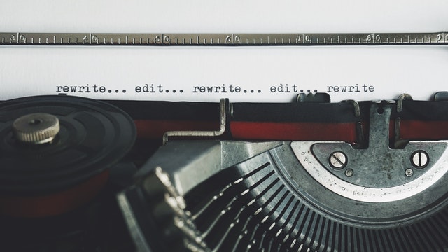 Typing machine